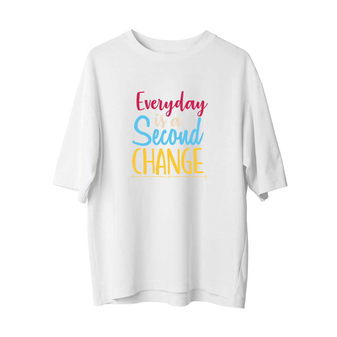 Change - Oversize T-Shirt