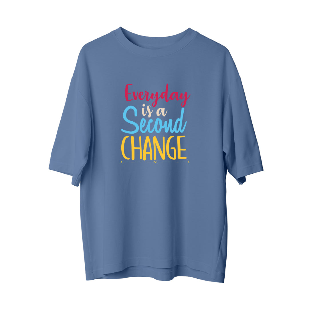 Change - Oversize T-Shirt