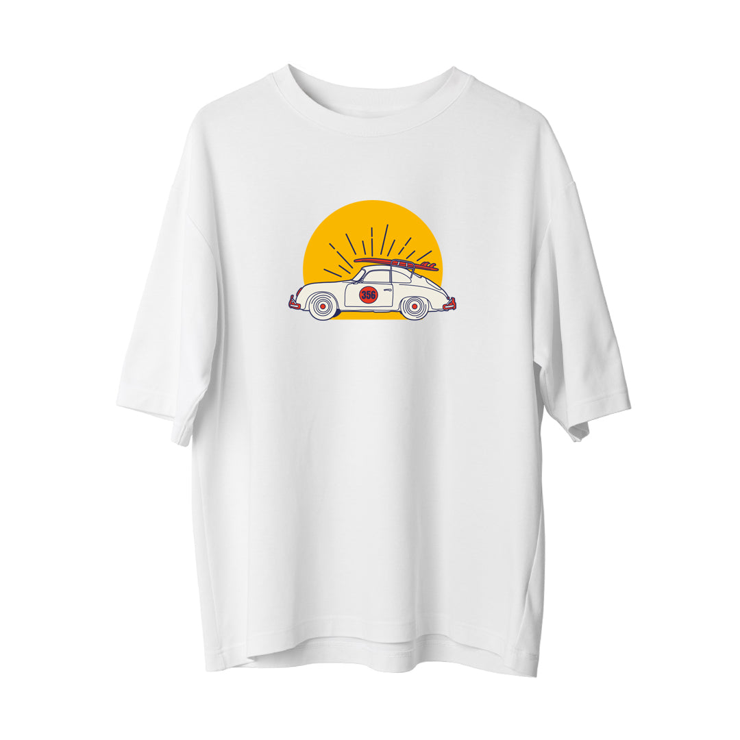 Car-30 - Oversize T-Shirt