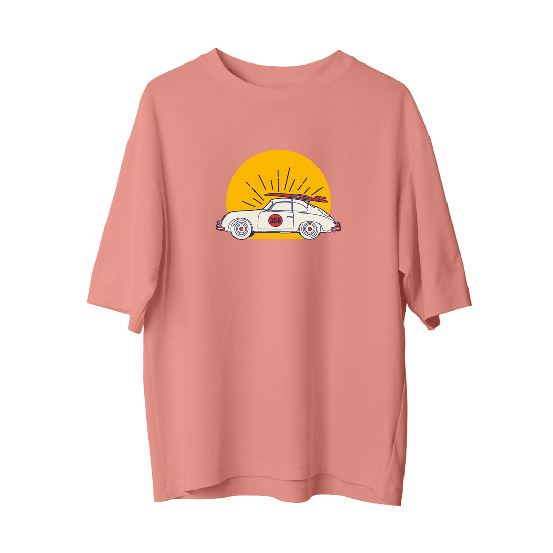 Car-30 - Oversize T-Shirt